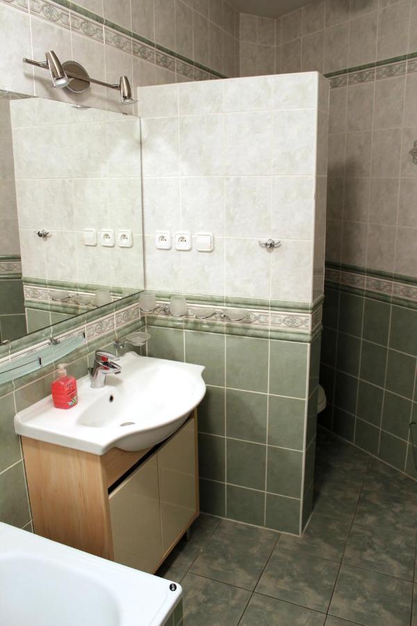 Apartman Triga ซนินา ภายนอก รูปภาพ